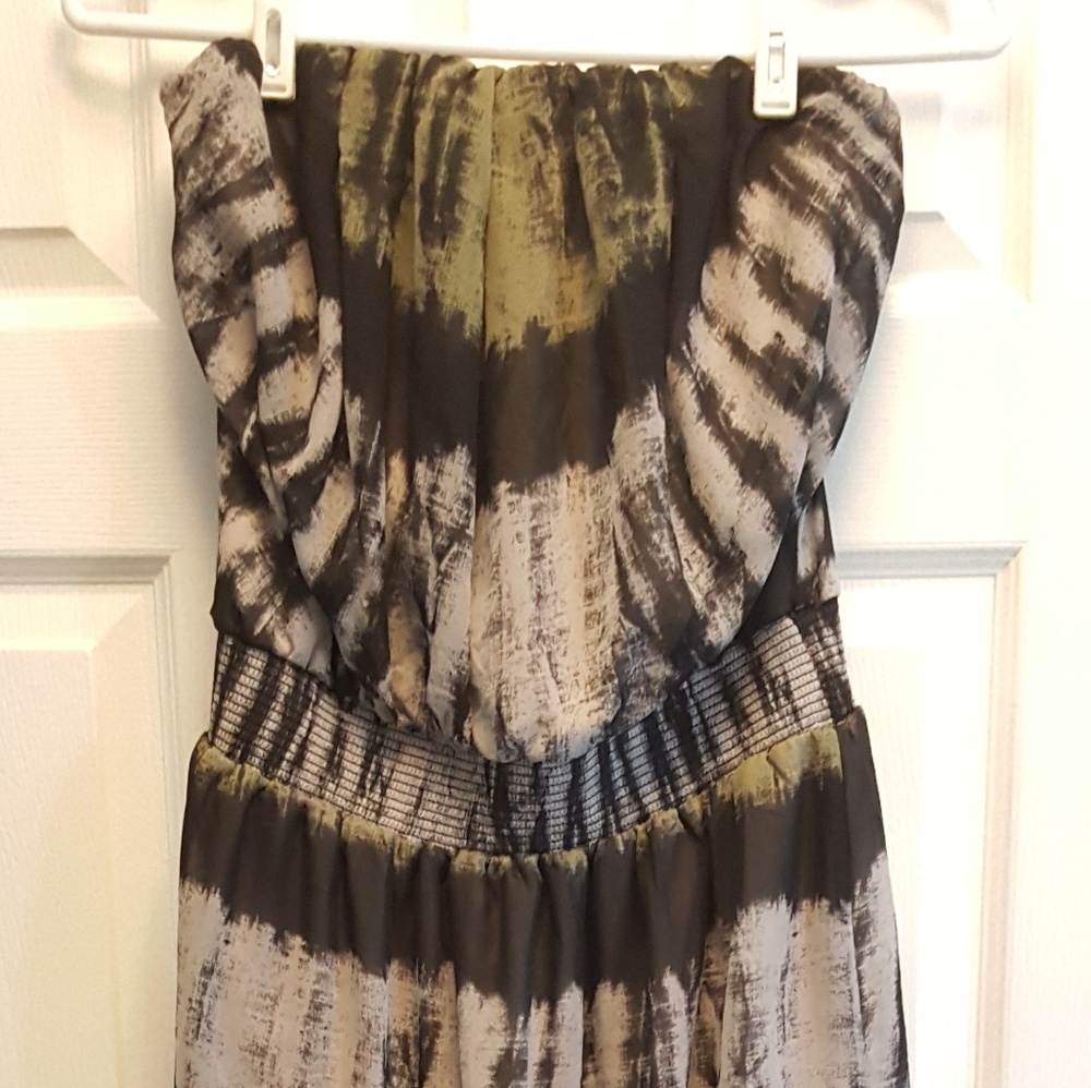 Dress - Picture 4 of 6